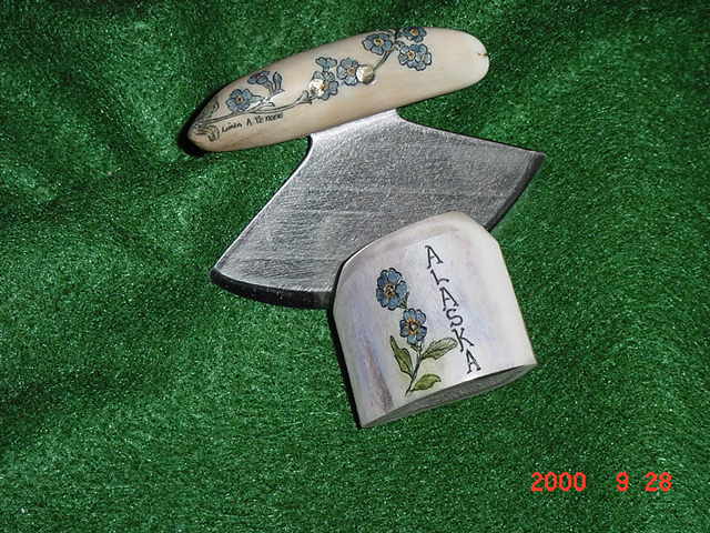 Fossel Walrus Tooth handle Sewing Ulu